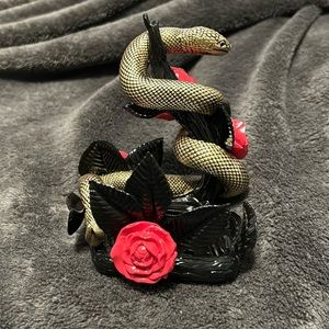 Brand New Bath and Body Works Soap Holder